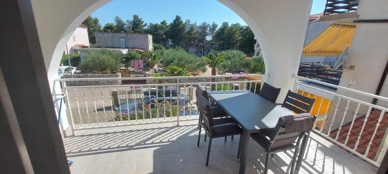Apartments Skelin Vodice Ngoại thất bức ảnh