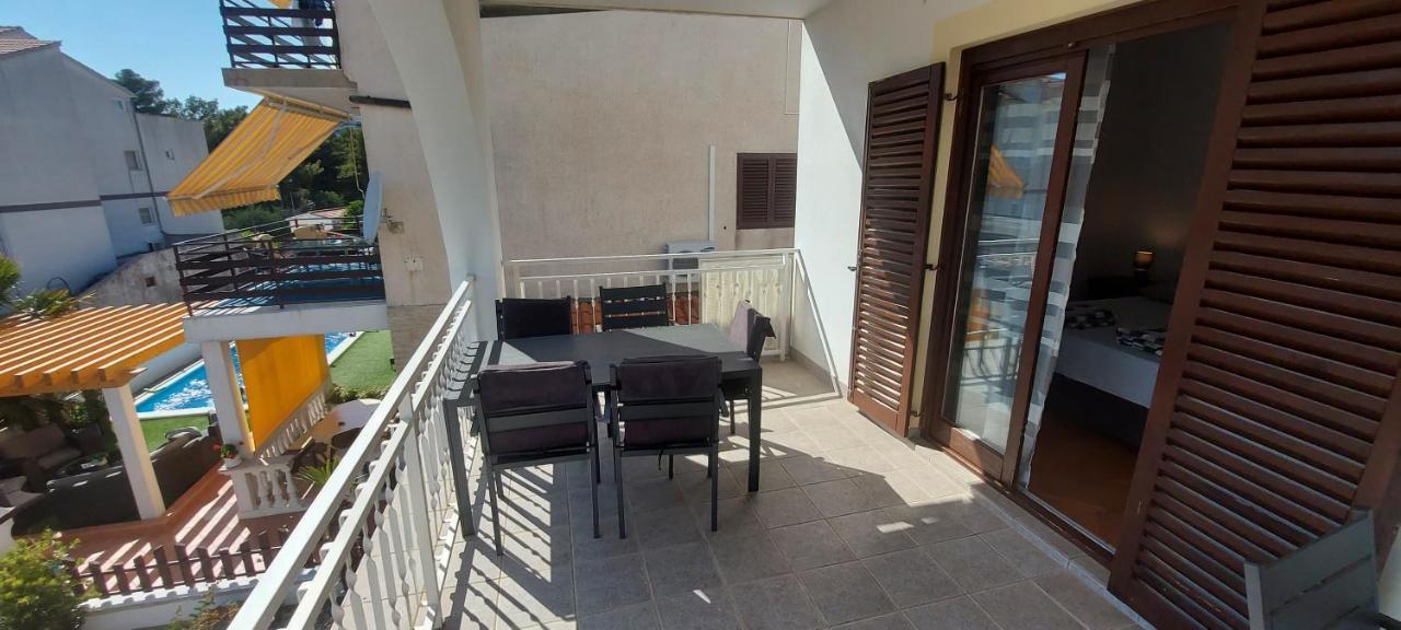 Apartments Skelin Vodice Ngoại thất bức ảnh
