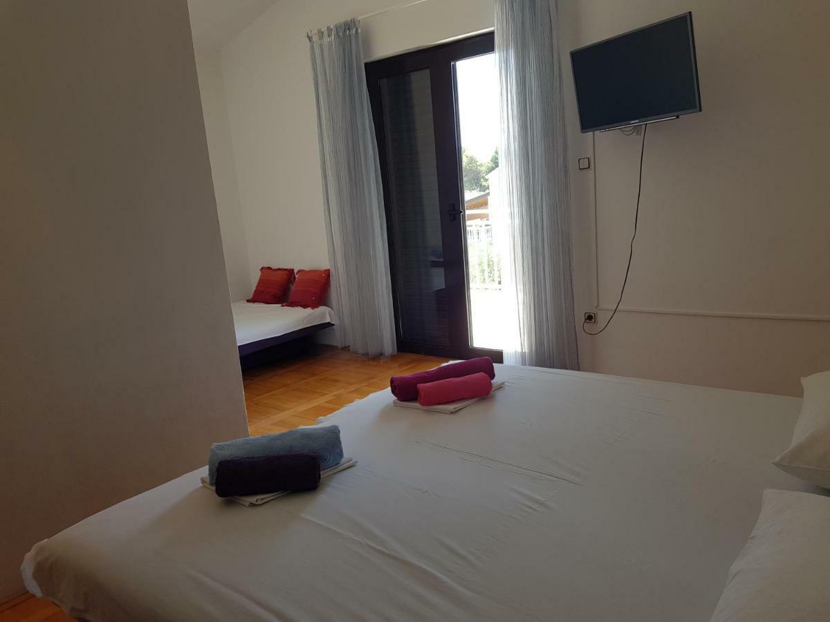 Apartments Skelin Vodice Ngoại thất bức ảnh